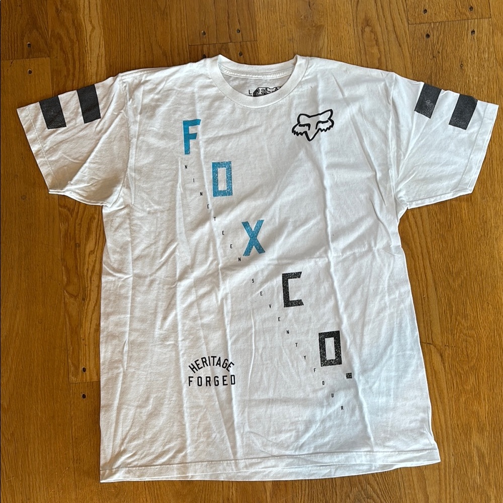 Fox Riders Co, White Graphic T-Shirt for Men, L, Heritage Forged